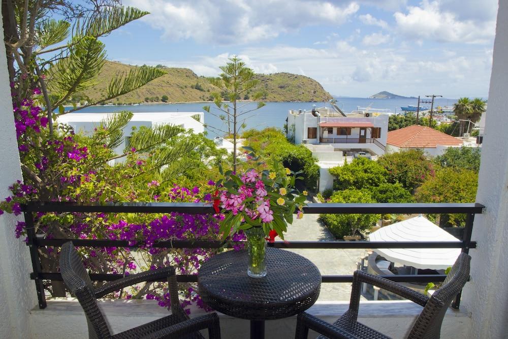 Skala Hotel Екстериор снимка